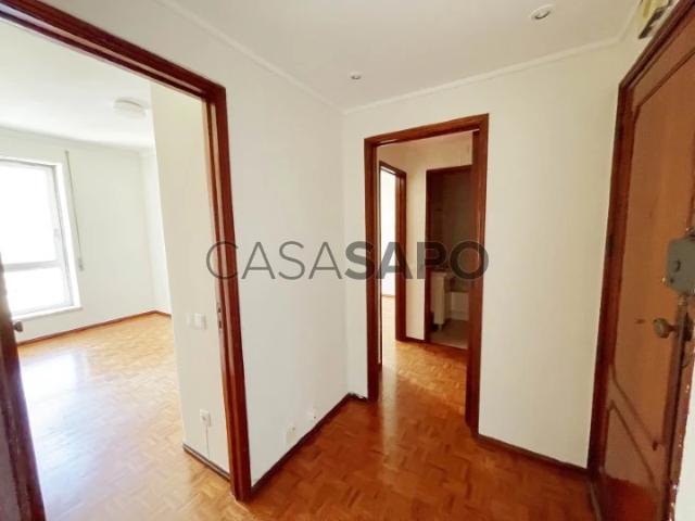 Apartamento T3+1 para alugar em Lisboa
