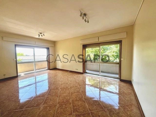 Apartamento T3+1 para alugar no Porto