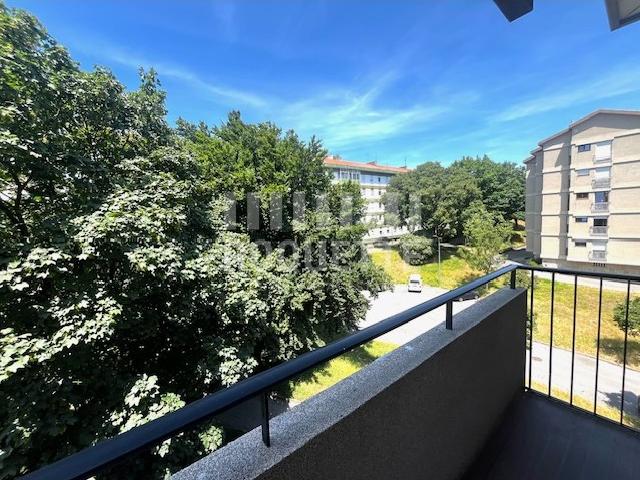 Apartamento T3+1 para Arrendamento no Fluvial Porto
