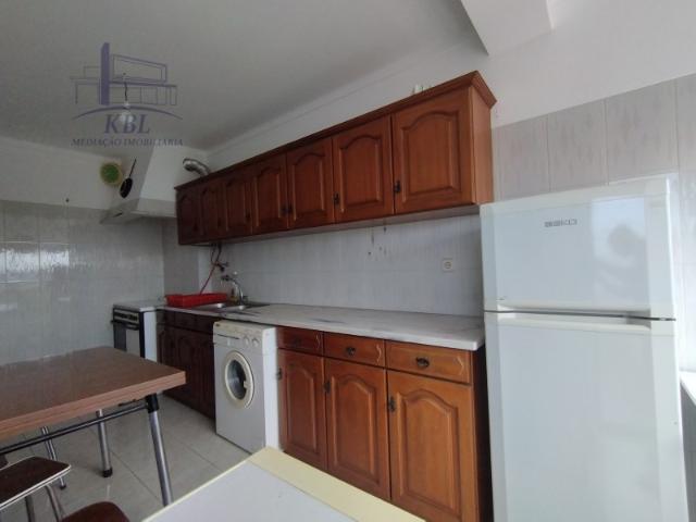 Excelente Apartamento T3+2 com Suite no Centro de Peniche