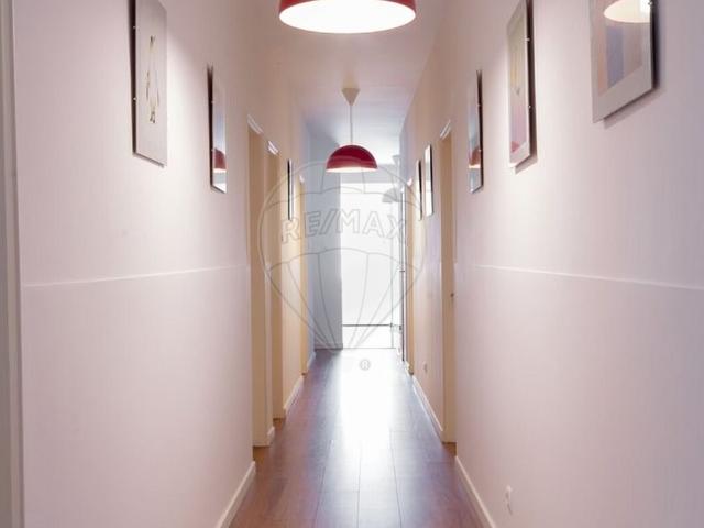 Apartamento T7 à venda em Lisboa