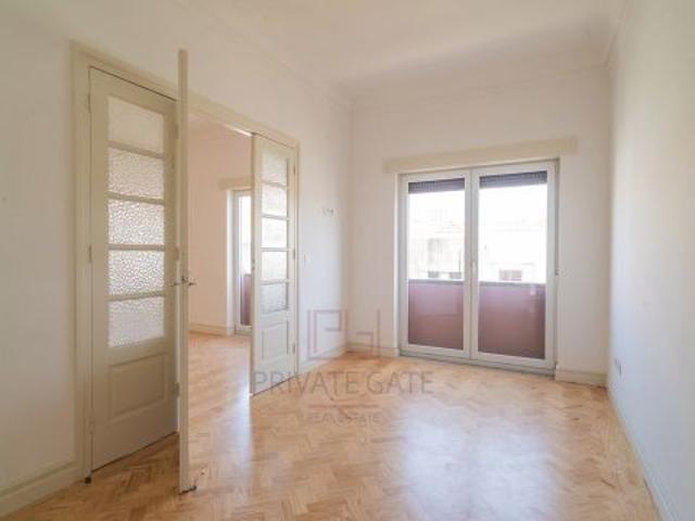 Apartamento T4+1