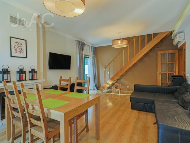 Apartamento T4+1 Duplex para Venda, Cascais