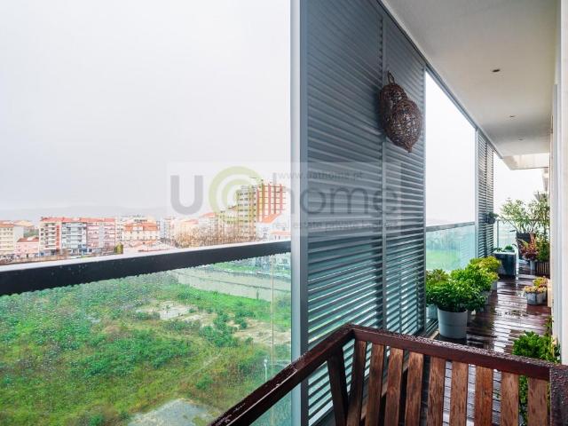 Apartamento T4+1 junto às Amoreiras e Parque Eduardo Vii 0m² Avenidas Novas