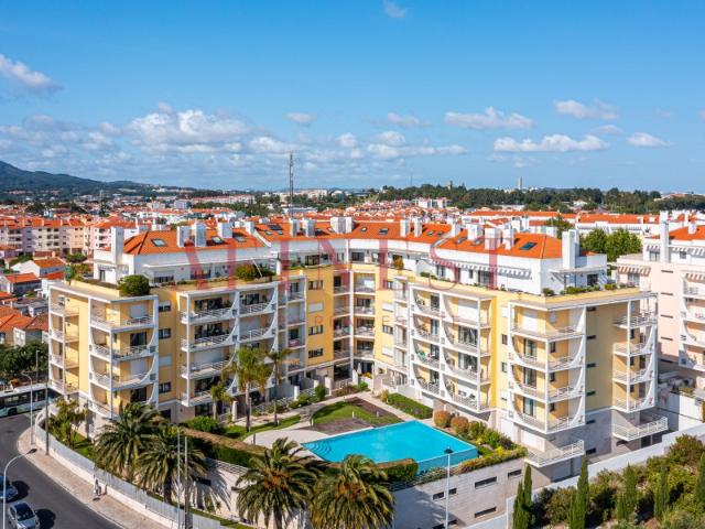 APARTAMENTO T4+1 PISCINA ÚLTIMO ANDAR GARAGEM BOX QUINTA SÃO MARTINHO