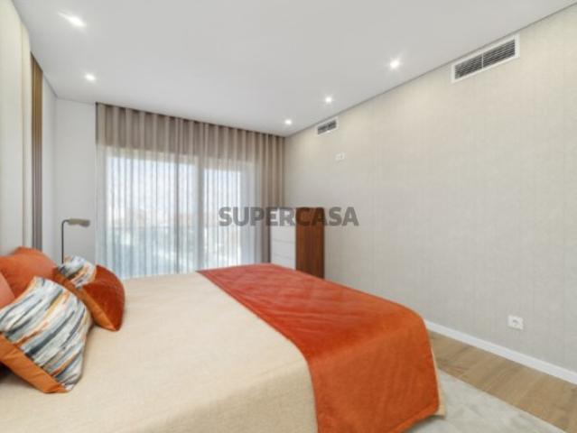 Apartamento T4