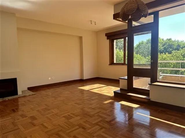 Apartamento T4