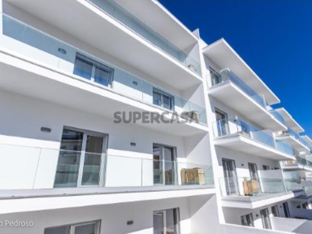 Apartamento T4 3 Suítes com Vista de Mar Ericeira, A Casa das Casas