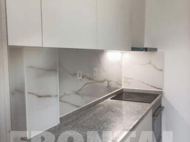 Apartamento T4 Totalmente remodelado à venda | Localização central no Porto | 26064083187