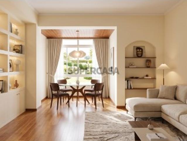 Apartamento T4 Totalmente Remodelado Bairro Augusto de Castro Oeiras