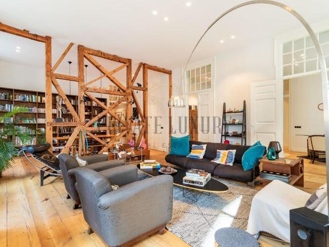 Apartamento T4 Totalmente renovado 258m2 0m² Misericórdia