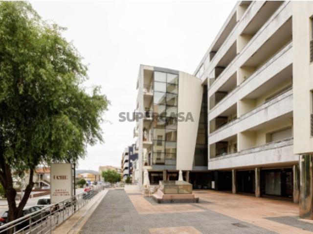 APARTAMENTO T4 | TROFA
