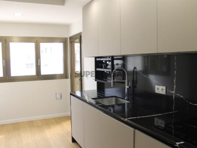 Apartamento T4 Venda em Tomar São João Baptista e Santa Maria dos Olivais,Tomar