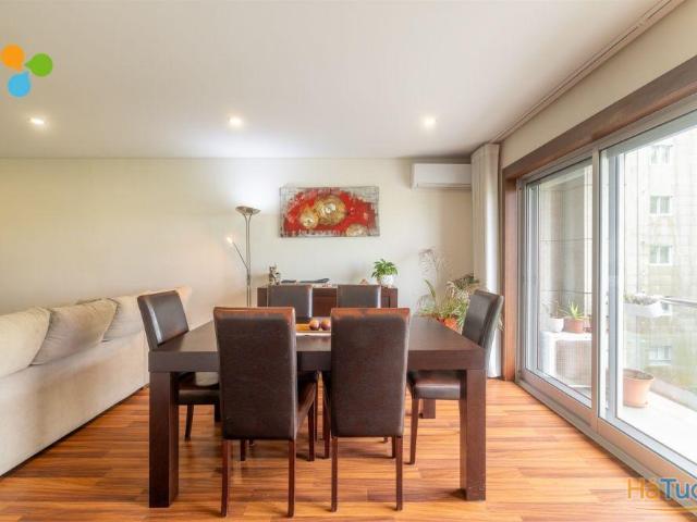 Apartamento T4 Venda em Paranhos,Porto | 26064082793