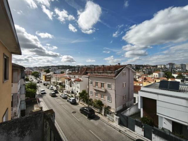 Apartamento T4 Venda em Santo António dos Olivais,Coimbra