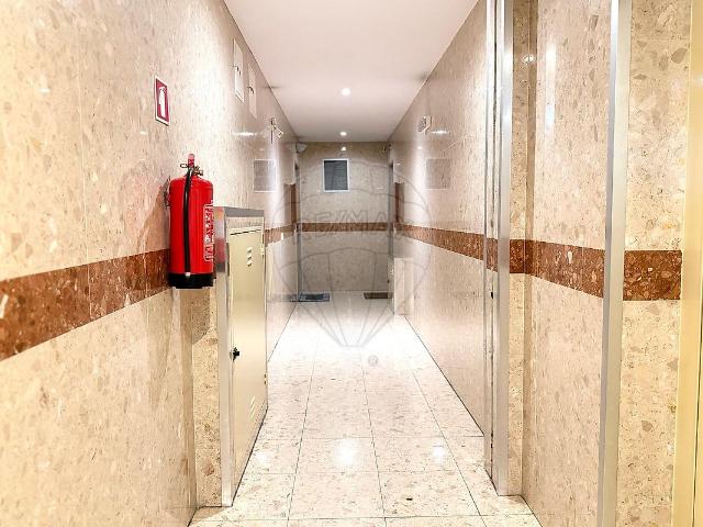 Apartamento T4, Vilar de Andorinho, Vila Nova de Gaia | BPI Expresso Imobiliário
