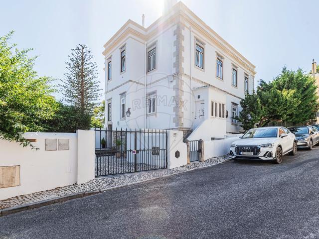 Apartamento T4 de luxo à venda em Cascais