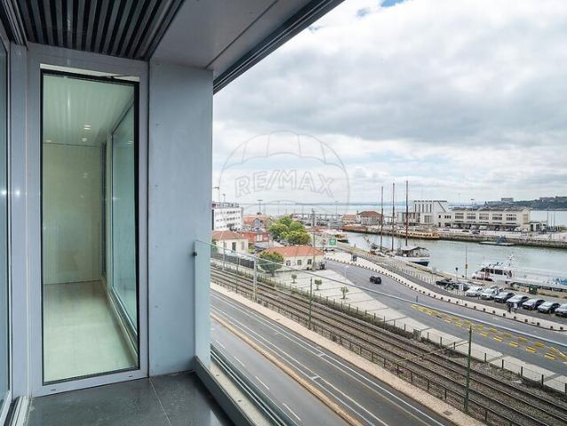 Apartamento T4 à venda em concelho de Lisboa, Lisboa, Portugal