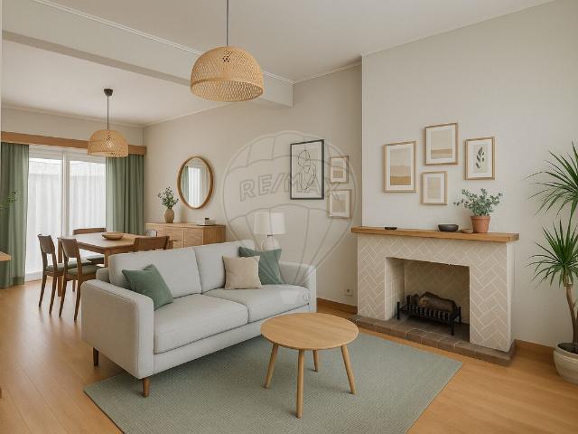 Apartamento T4 à venda em Porto