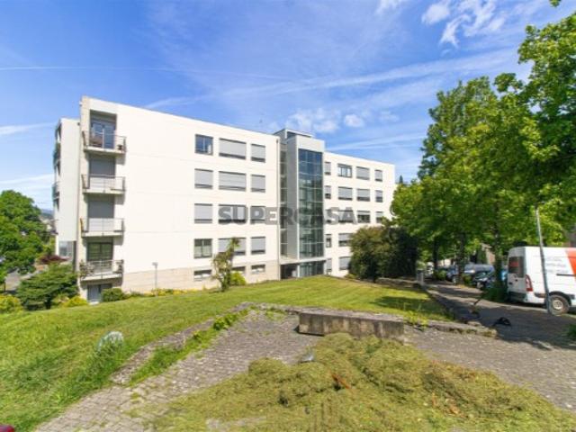 Apartamento T4, Abelheira