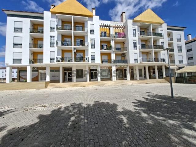 Apartamento T4 Almeirim