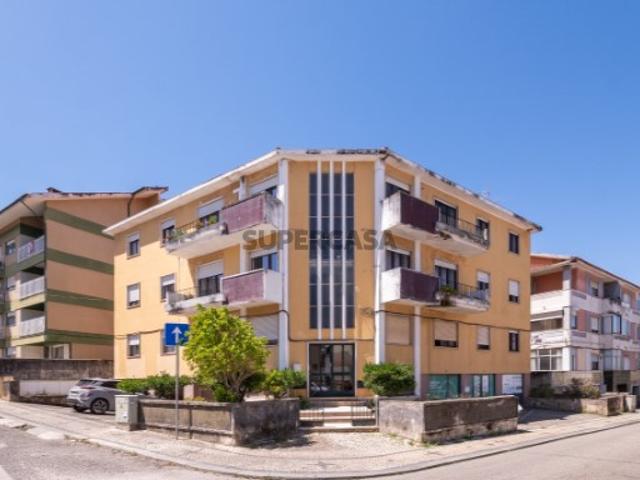 Apartamento T4 | Bairro Norton de Matos, Coimbra