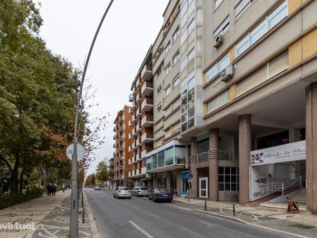 Apartamento T4 Barreiro Setbal