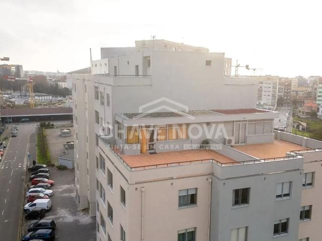 Apartamento T4 Boavista