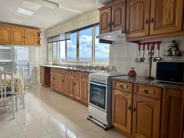 Apartamento T4 c/ Vista Salinas Aveiro Centro