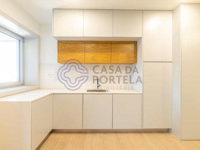 Apartamento T4 c/ 4 suites Rua da Constituição