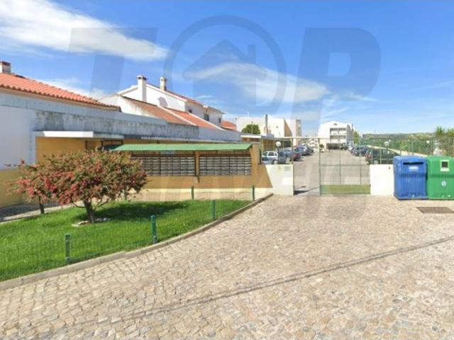 Apartamento T4, Carregado e Cadafais, Alenquer | BPI Expresso Imobiliário