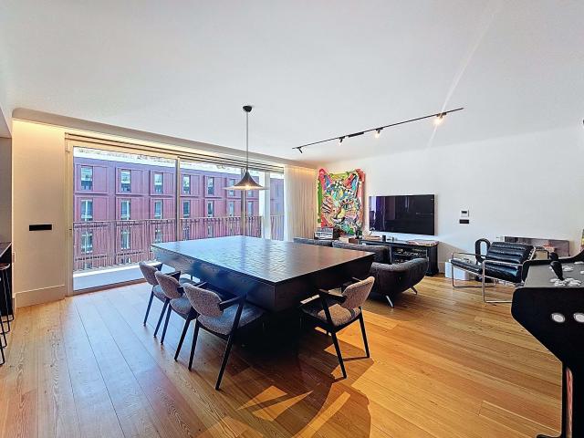 Apartamento T4 com 4 Suites no Edifício do Bonjardim Porto