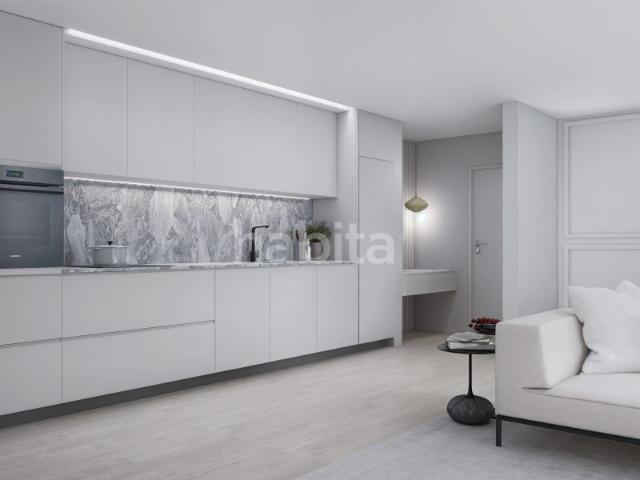 Apartamento T4 com ampla varanda e garagem em Pedrouços Maia Porto