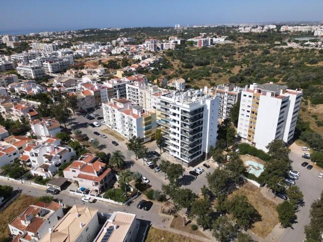 Apartamento T4 com acabamentos de Luxo em Portimão 104m² Portimão