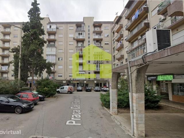Apartamento T4 com financiamento at 100%