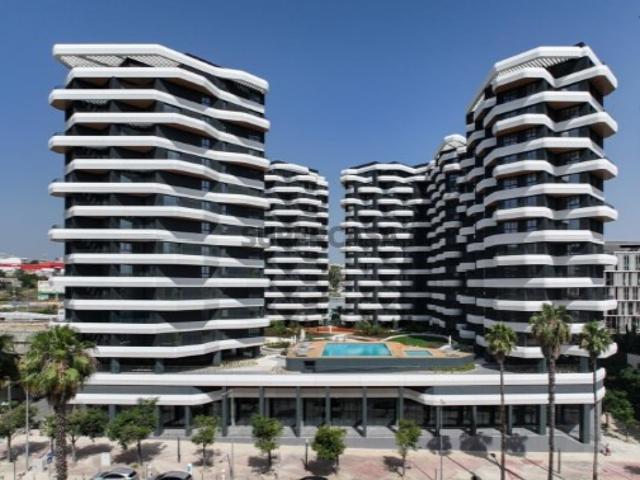 Apartamento T4 com piscina, Parque das Nações, Lisboa