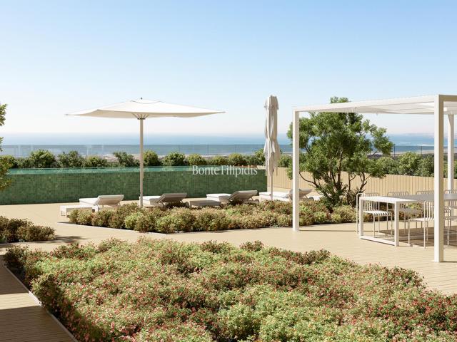 Apartamento T4 com Terraço e Piscina na Costa da Caparica 122m² Costa Da Caparica