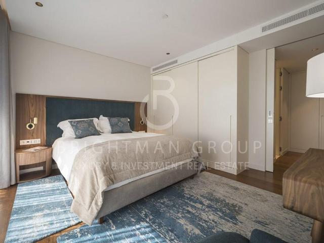 Apartamento T4 com vista panorâmica para o Rio Tejo 0m² Parque das nações