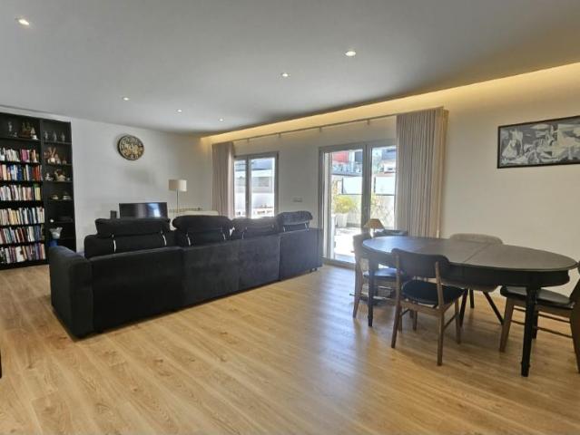 Apartamento T4 contemporâneo com terraço excecional Marinh. 163m² Marinha Grande