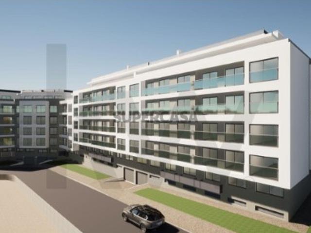 Apartamento T4 | Construção nova | Garagem | Montijo