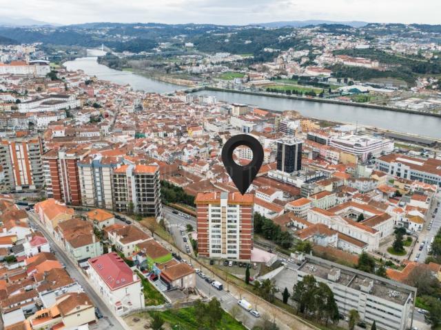 Apartamento T4, Coimbra Sé Nova, Santa Cruz, Almedina e São Bartolomeu, Coimbra | BPI Expresso Imobiliário