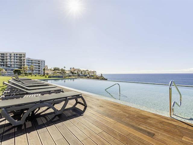 Apartamento T4 de Luxo Madeira Acqua Residences com vista. 195m² São Martinho