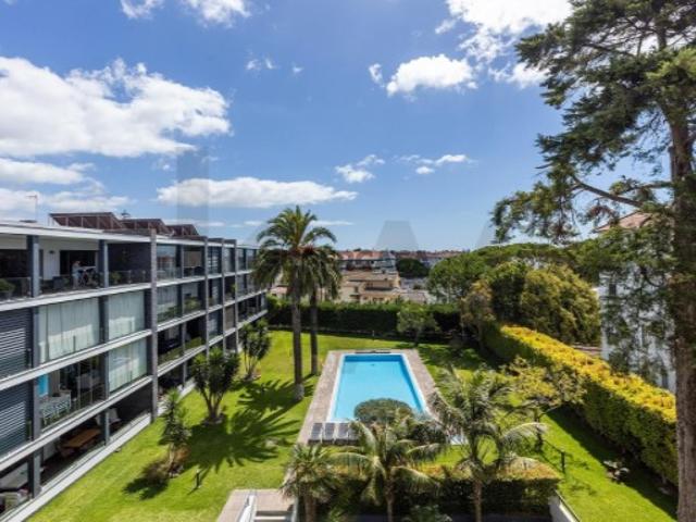Apartamento T4 de Luxo a 800 metros da Praia da Parede | Cascais