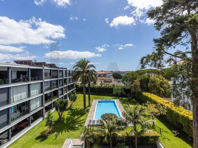 Apartamento T4 de Luxo a 800 metros da Praia da Parede | Cascais