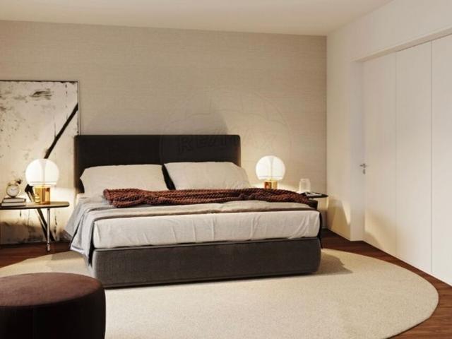Apartamento T4 de luxo à venda em Porto