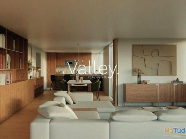 Apartamento T4 de Luxo com Terraço | 4 Suites + Escritório | Antas | 26084064180