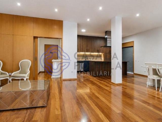 Apartamento T4 de Luxo | 1.º e Último Andar | Piscina | Gara. 184m² Póvoa de Varzim, Beiriz e Argivai