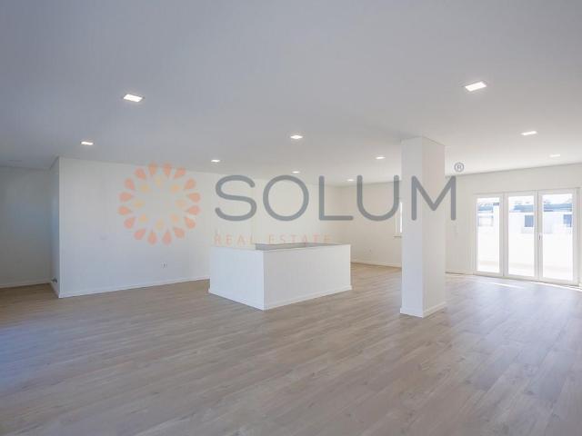 Apartamento T4 duplex com dois terraços 206m² Montijo e Afonsoeiro