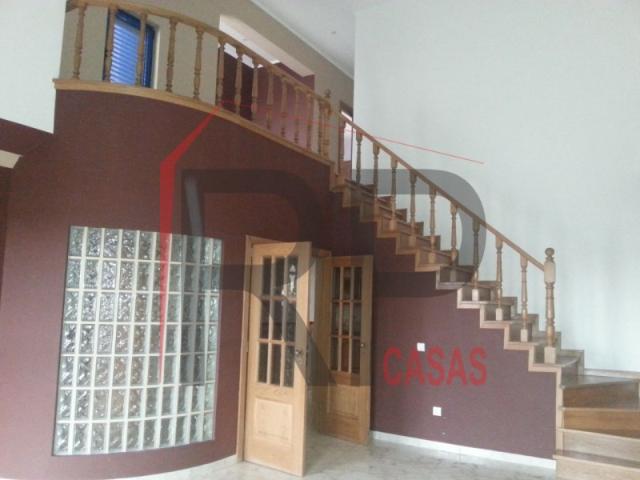 Apartamento T4 Duplex, com garagem, Portais da Arrábida