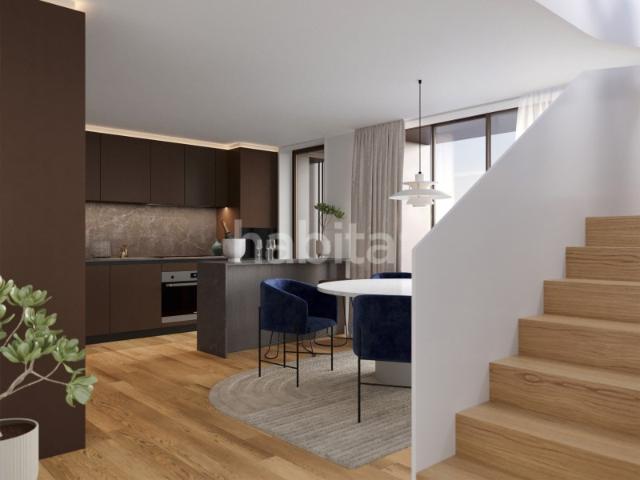 Apartamento T4 Duplex com varanda JARDINS ARRÁBIDA VILA NOVA DE GAIA